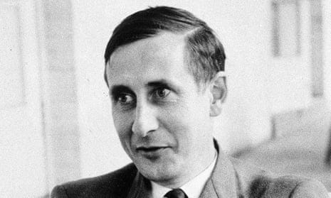 Freeman Dyson in 1963. He proposed that comets – lumps of ice and organic chemicals that periodically orbit the sun – could serve as nurseries for genetically altered trees that could grow, in the absence of gravity, to heights of hundreds of miles and release oxygen from their roots to sustain human life. Freeman Dyson in 1963. He proposed that comets – lumps of ice and organic chemicals that periodically orbit the sun – could serve as nurseries for genetically altered trees that could grow, in the absence of gravity, to heights of hundreds of miles and release oxygen from their roots to sustain human life.